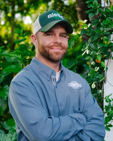 Headshot jason fults